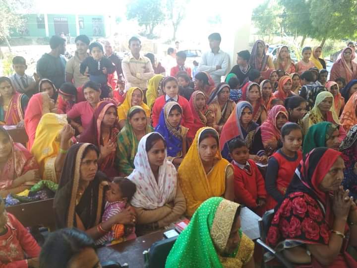 Etawah News: We will definitely go to vote to bring literacy among the masses