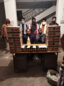 Bihar news : कार सहित भारी मात्रा में विदेशी शराब बरामद