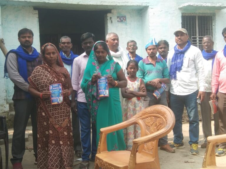 अम्बेडकर नगर न्यूज : आलापुर बसपा प्रत्याशी के•डी•गौतम के समर्थकों द्वारा सघन जनसंपर्क