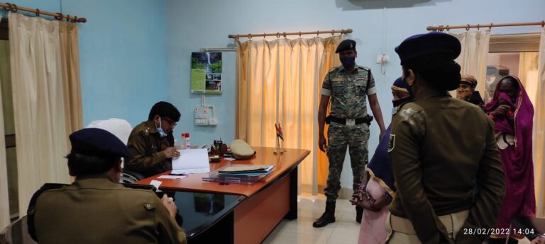 Bihar news पुलिस अधीक्षक उपेन्द्रनाथ वर्मा ने पीड़ितों के आवेदन पर कार्यवाही का दिया निर्देश