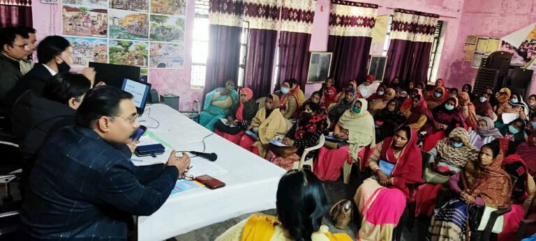 Etawah News: Training given to Anganwadi workers