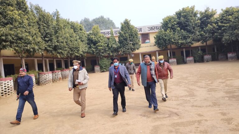 Etawah News: ADG inspects polling booths in Jaswantnagar