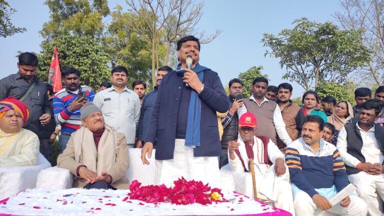 Etawah News: By removing the arrogant government, Akhilesh Yadav will be made the Chief Minister