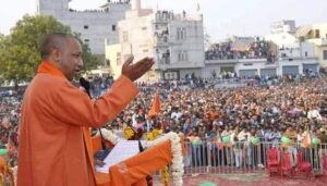 Etawah News: Yogi ji fiercely attacked SP and Saifai family in Yadav land