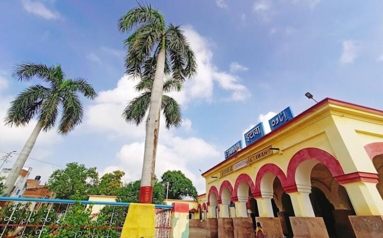 Etawah News: Electric trains will run soon for Etawah-Mainpuri-Farukhabad