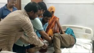 Agra News: दबंगों ने किसान के साथ मारपीट कर किया घायल