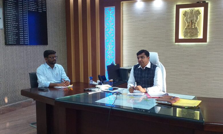 Bihar news पोषण पुनर्वास केन्द्र में कुपोषित बच्चों के उपचार एवं पोषण की सभी व्यवस्थाएं रखें अपडेट : जिलाधिकारी