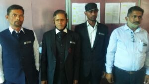 Agra News: यूपी बोर्ड परीक्षा में चेकिंग करने पहुंचे चार फर्जी मजिस्ट्रेट हुए गिरफ्तार
