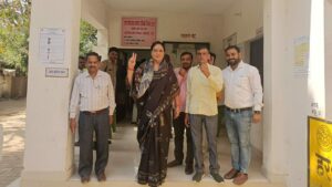 Agra News: बाह विधानसभा में कड़ी सुरक्षा व्यवस्था के बीच शांतिपूर्वक संपन्न हुआ एम एल सी चुनाव