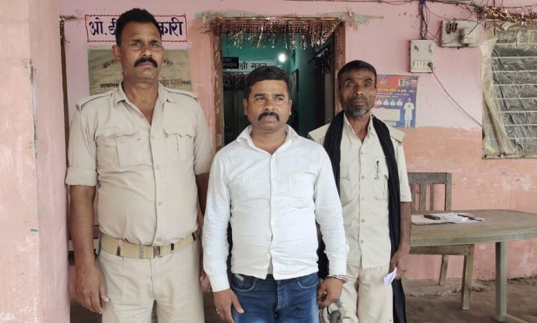 Bihar news देशी शराब के साथ मनुआपुल ओपी थाना में हुआ गिरफ्तार