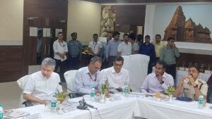 माननीय रेल, संचार, सूचना एवं प्रौद्योगिकी मंत्री का खजुराहो दौरा