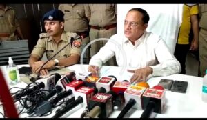 Agra Police arrested online bookie Ankush Mangal from Delhi police team