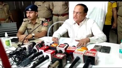 Agra Police arrested online bookie Ankush Mangal from Delhi police team