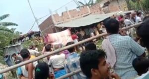 Bihar news-ब्याज माफिया से त्रस्त था परिवार, कर्ज बना गले की फांस,मां,पत्नी और दो बच्चों समेत दे दी जान