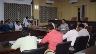 Prayagraj News :जिलाधिकारी की अध्यक्षता में जिला स्वच्छता समिति की बैठक सम्पन्न