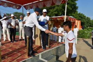 05 km marathon of policemen from the ground located on the police line to commemorate the Amrit Mahotsav of Azadi