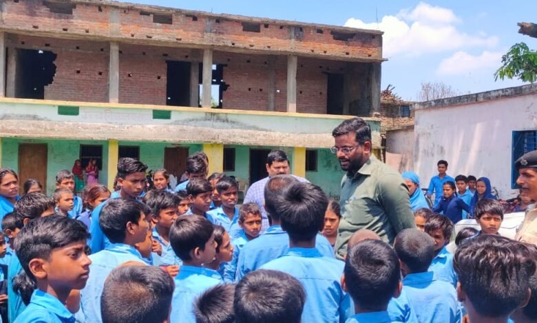 Bihar news लगातार करायी जा रही है विभिन्न योजनाओं/कार्यक्रमों की औचक जाँच