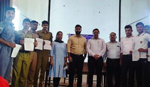 आगरा कालेज में विधानसभा निर्वाचक नामावली में सम्मिलित मतदाता स्वैच्छिक कार्यक्रम