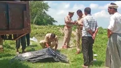 Etawah News: Sensation in the area after the body of an unknown girl was found