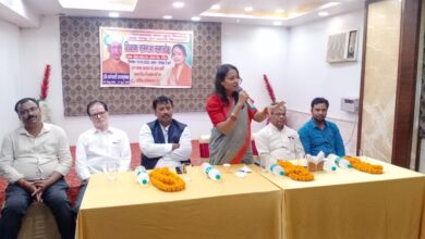 Bihar news : विद्यार्थियों में उत्तम ज्ञान और सद्गुण भर कर सफल जीवन के काबिल बनाते हैं शिक्षक: गरिमा