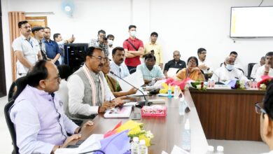 Prayagraj News :मा0 उपमुख्यमंत्री ने महाकुम्भ-2025 को दिव्य एवं भव्य रूप से आयोजित किए जाने हेतु सम्बंधित विभागों के द्वारा की जा रही तैयारियों की समीक्षा की