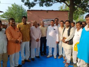 अम्बेडकर नगर न्यूज वरिष्ठ पत्रकार लालमणि गोंड़ को जिला उपाध्यक्ष बनाए जाने पर सभी लोगों ने खुशी जाहिर कर बधाई दी