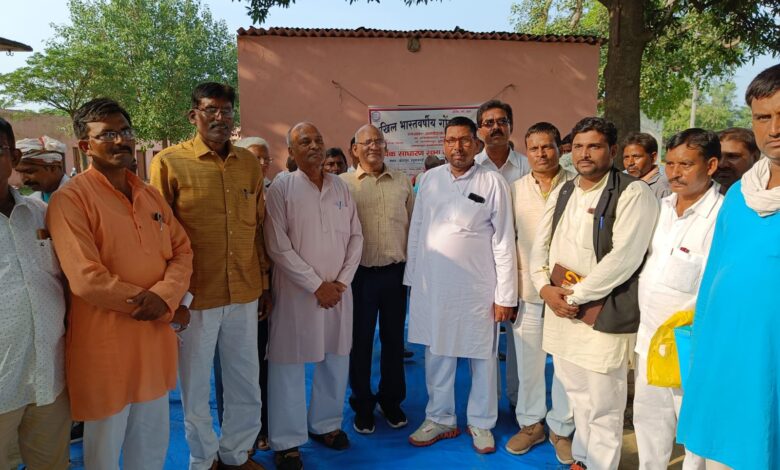 अम्बेडकर नगर न्यूज वरिष्ठ पत्रकार लालमणि गोंड़ को जिला उपाध्यक्ष बनाए जाने पर सभी लोगों ने खुशी जाहिर कर बधाई दी