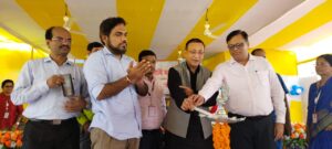 Bihar news-हाजीपुर बिहार के उद्योग मंत्री समीर कुमार महासेठ में अक्षयवट राय स्टेडियम में आयोजित त्रि दिवसीय उद्यमी संवाद प्रदर्शनी का उद्घाटन किया