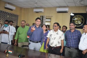 Prayagraj News :मेदांता एवं यूनाइटेड मेडीसिटी के संयुक्त प्रयास निशुल्क स्वास्थ्य शिविर का आयोजन