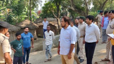 Bihar news-शहरी क्षेत्र से लेकर ग्रामीण क्षेत्र के घाटों पर साफ सफाई की मुकम्मल व्यवस्था कराई जाए--जिलाधिकारी
