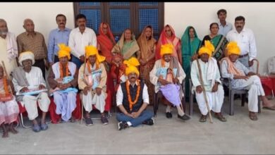 अम्बेडकर नगर न्यूज : स्वास्थ्य शिविर का सिद्धार्थ मिश्र आरती बाला मिश्र ने फीता काटकर किया उद्घाटन