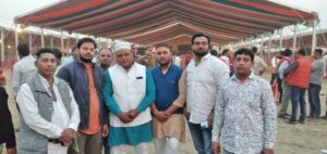 आगरा के मुस्लिम लोगो ने किया मुख्यमंत्री का बड़े धूम-धाम से स्वागत