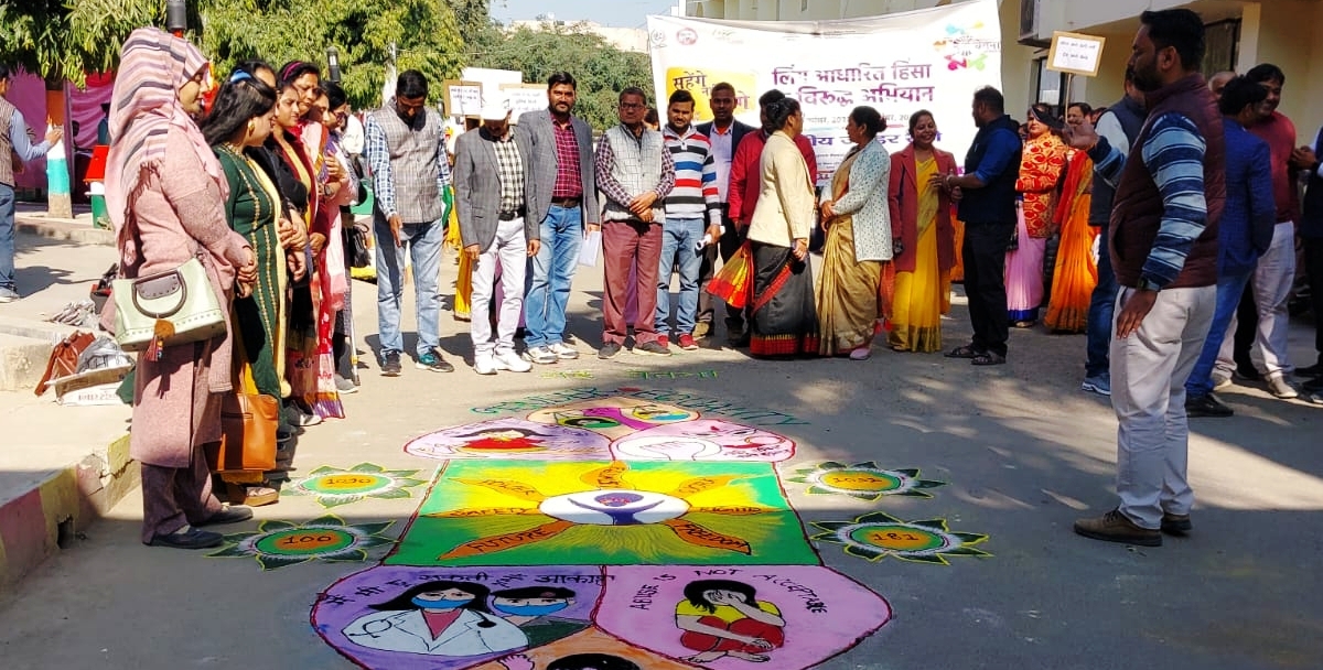 Etawah News: National Gender Rally organized, CDO flagged off