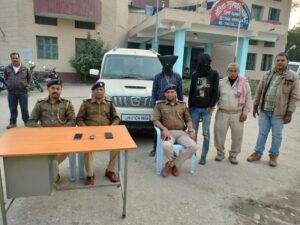Bihar. News लूट की योजना बनाते पकड़े गए 5 अपराधियों के निशानदेही पर चोरी की स्कार्पियो गोपालगंज से बरामद, चोर गिरोह के दो गिरफ्तार