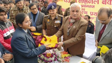 Prayaagraj News:मेला क्षेत्र में श्रद्धालुओं से बातचीत कर व्यवस्थाओं के बारे में ली जानकारी, श्रद्धालुओं ने मेला क्षेत्र में की गयी व्यवस्थाओं पर प्रसन्नता व्यक्त की