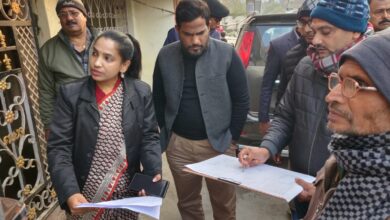 Bihar News-सामान्य प्रशासन विभाग बिहार सरकार के विशेष सचिव रचना पाटिल के द्वारा आज वैशाली जिला के विभिन्न स्थलों पर चल रहे जाति आधारित गणना का स्थलीय निरीक्षण 