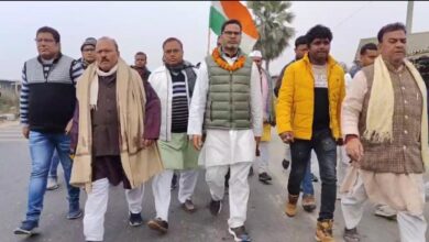 Bihar News : जन सुराज पदयात्रा पहुंची गोपालगंज, प्रशांत किशोर ने कहा - दूसरे राज्यों में मजदूरी करने गए बिहार के लड़कों को बेइज्जती सहनी पड़ती है, उनके आत्मसम्मान के साथ मजाक किया जाता है