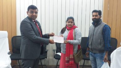 Bihar. News अंतर्जातीय विवाह प्रोत्साहन अनुदान योजना एवं मुख्यमंत्री निःशक्तजन विवाह प्रोत्साहन अनुदान योजना के तहत 13 वैवाहिक दंपतियों को किया गया लाभान्वित