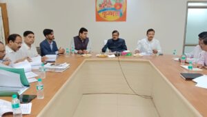 Prayagraj News :प्रमुख सचिव नमामि गंगे एवं ग्रामीण जलापूर्ति विभाग ने की कार्यों की समीक्षा