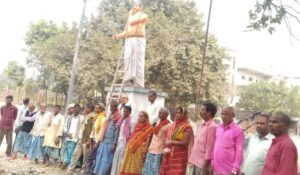 Bihar. News अमर शहीद चंद्रशेखर आजाद का 83 वा शहादत दिवस बेतिया में मनाया गया 