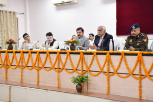 Prayagraj News :महाकुंभ 2025 को दिव्य एवं भव्य बनाने की दृष्टिगत मुख्य सचिव की अध्यक्षता में शीर्ष समित की द्वितीय बैठक संपन्न