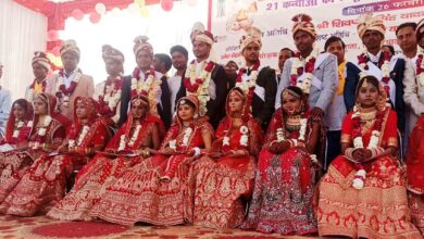 Etawah News: Bharat Vikas Parishad Sanskar branch got 21 poor girls married