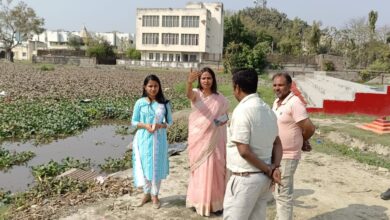 Bihar News ऐतिहासिक सागर पोखरा व एमजेके कॉलेज परिसर नाले का गंदा पानी बहने पर लगेगी कारगर रोक:गरिमा