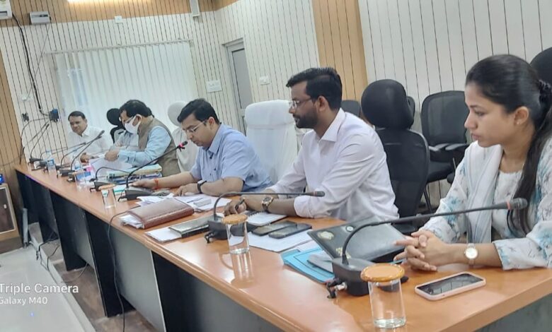 Bihar News रामनवमी एवं चैती छठ को लेकर मुस्तैद रहें प्रशासनिक एवं पुलिस अधिकारी : जिलाधिकारी