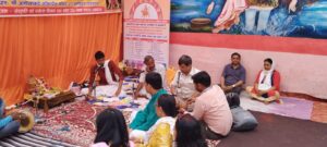 Prayagraj News :  आजादी के अमृत महोत्सव की श्रृंखला में प्रदेश सरकार द्वारा दिनांक 22 से 30 मार्च तक जनपद के विभिन्न मंदिरों तथा शक्तिपीठों मैं भक्त संगीत एवं धार्मिक कार्यक्रमों का आयोजन किया गया