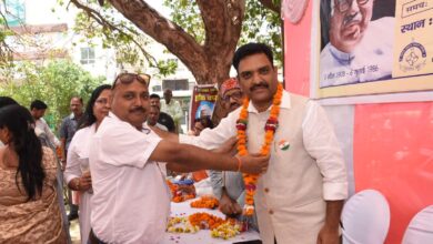 Agra News : पूर्व उप प्रधानमंत्री स्वर्गीय बाबू जगजीवन राम जी की 116 वी जन्म जयंती पर बाबू जगजीवन चौक पर हुआ भव्य आयोजन