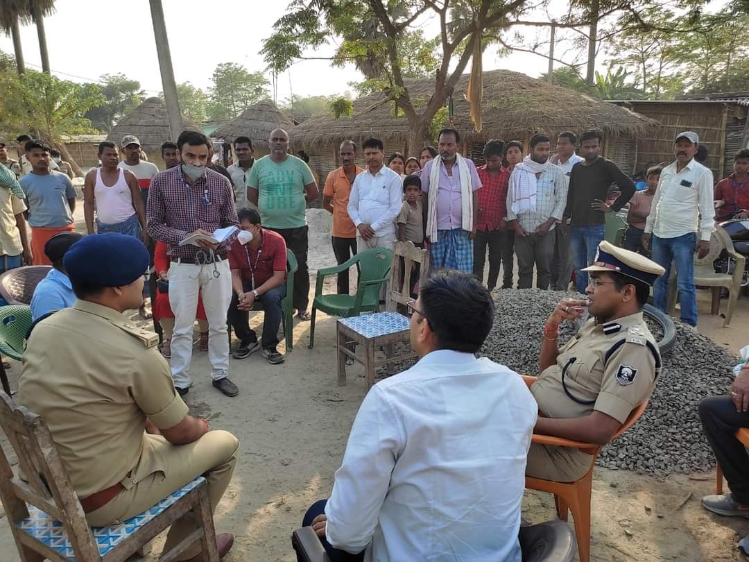 Bihar News मोतिहारी कथित जहरीली शराब कांड का डीआईजी ने लिया जायजा, स्थिति पर रख रहे हैं कड़ी नजर 