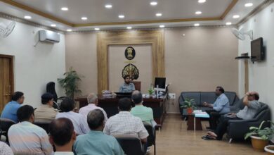 Bihar News--जिलाधिकारी यशपाल मीणा ने बुधवार को अपने कार्यालय कक्ष में जिला सड़क सुरक्षा समिति की समीक्षा बैठक का आयोजन किया