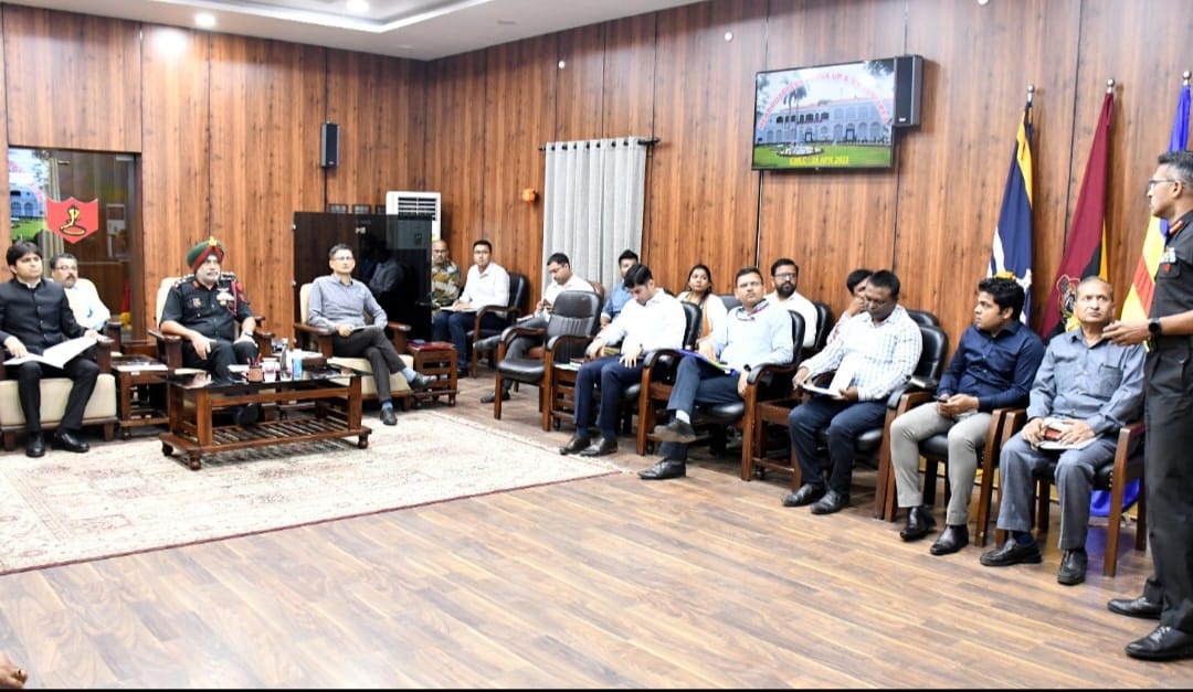 Prayaagraj News :महाकुंभ 2025 को दिव्य एवं भव्य बनाने के दृष्टिगत आज ब्रिगेडियर सिद्धू की अध्यक्षता में समन्वय बैठक संपन्न हुई जिसमें सेना संबंधित प्रकरणों पर विस्तार से चर्चा की गई