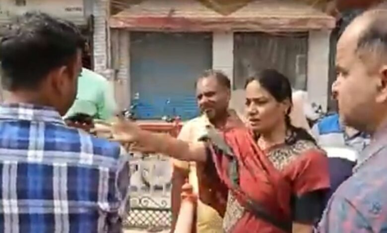 Bihar News : 50 लाख लागत से चौक चौराहों पर लगी महापुरुषों की प्रतिमा का सौंदर्यीकरण व सेड निर्माण:गरिमा